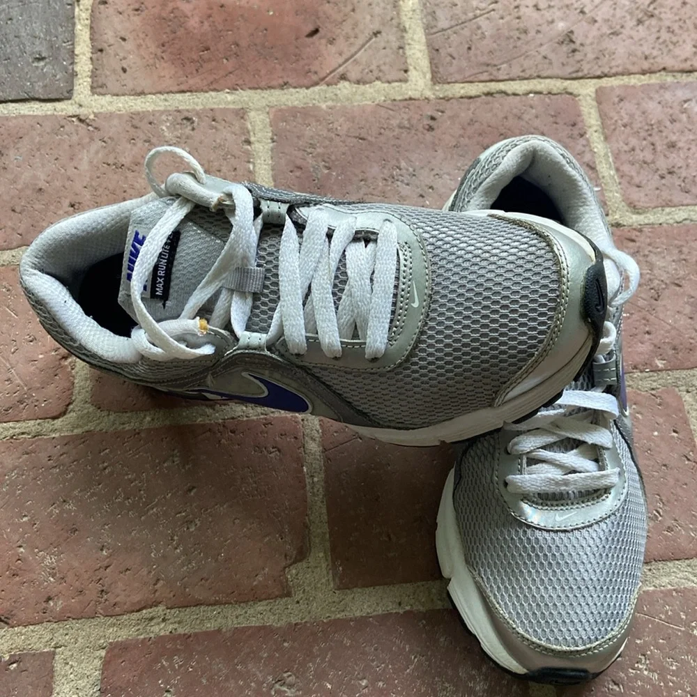 Nike Air Max Run Lite 2 Sneakers - Picture 8 of 15